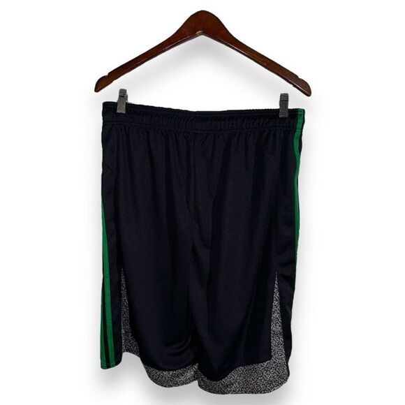 NWT Boston Celtics Adidas Performance Basketball Shorts M - Picture 10 of 10